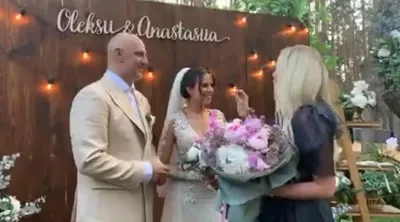 Настя Каменских показала фото с тайной свадьбе в Вегасе