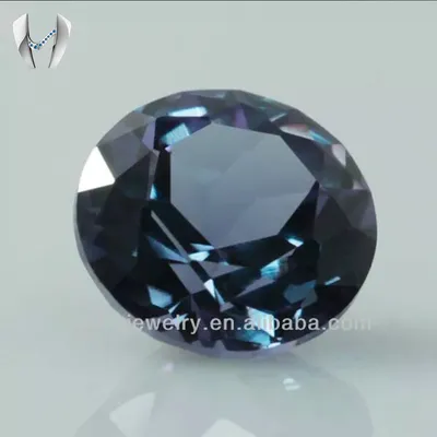 Натуральный александрит 2.02 карат купить по доступной цене | Gem Lovers