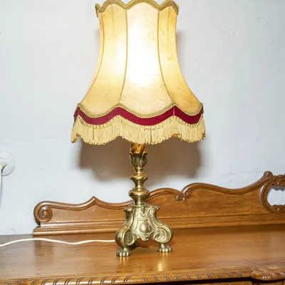 Настольные лампы | Лампа, Столик для лампы, Абажур