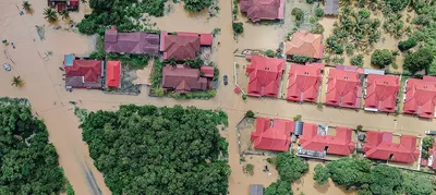 Наводнение в Бразилии: погибли по меньшей мере 94 человека, в том числе 8  детей