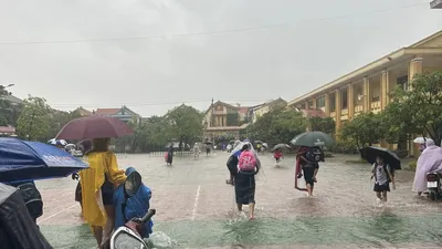 В Приморье ввели режим ЧС из-за наводнения, вызванного тайфуном \"Ханун\".  Власти сообщили о трех погибших, среди них двое детей | M.News World