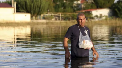 Масштабное наводнение в Канаде: 4 человека пропали без вести