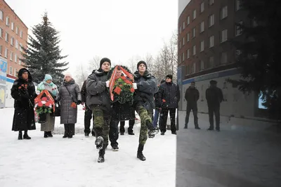 Стихотворение «76. Не болейте, люди, не болейте!», поэт Ядыкина Кристина