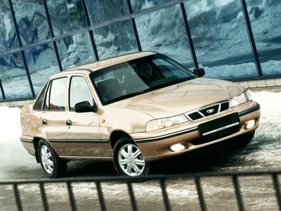 Daewoo Nexia editorial stock image. Image of auto, daewoo - 129862899