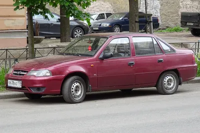 File:Daewoo Nexia Sedan (9518133942).jpg - Wikimedia Commons