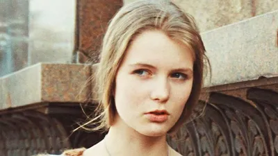 Спившаяся звезда «Курьера» Анастасия Немоляева изменилась до неузнаваемости  и молит о помощи