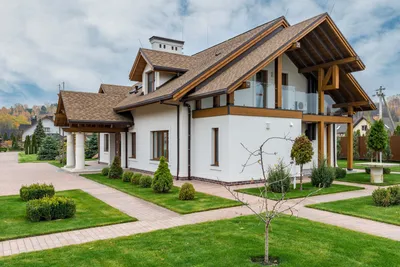 Красивые дома и коттеджи с крышей из ондулина | Интересное и полезное в  блоге на сайте производителя Ондулин