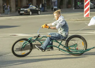 Необычные велосипеды петербургского изобретателя на один день станут  городскими памятниками
