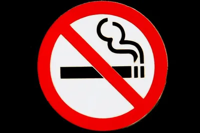 Знак Не Курить На Белом Фоне Вектор Значка Знака Нет Курению — стоковая  векторная графика и другие изображения на тему Дым - iStock