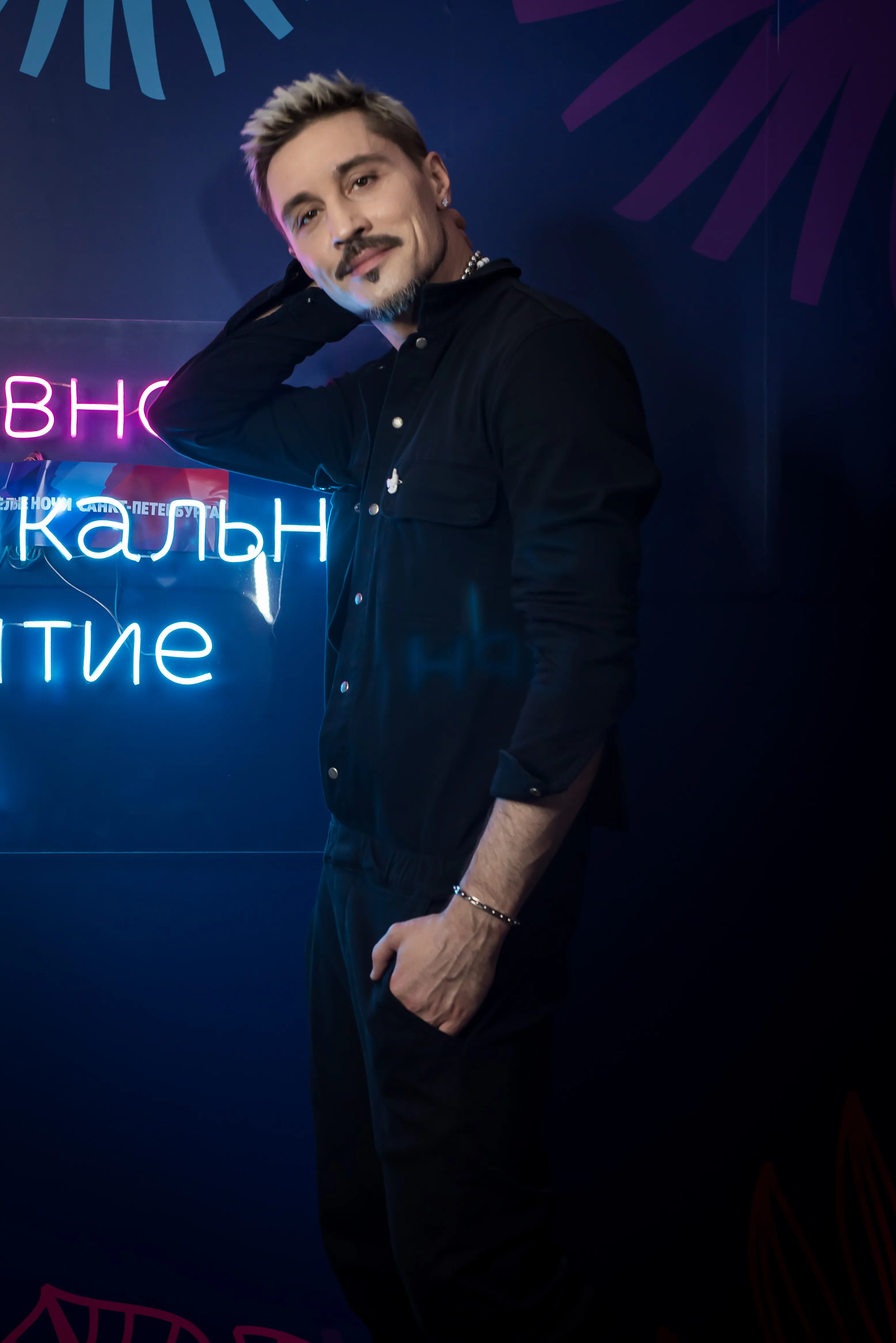 А вот и спалился!»: Билан устроил жаркие каникулы с тайной женой (фото) А вот и спалился!»: Билан устроил жаркие каникулы с тайной женой (фото)