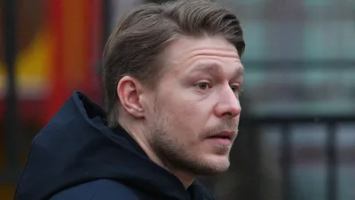 Никита Ефремов на фото: загадочный образ и мужественность
