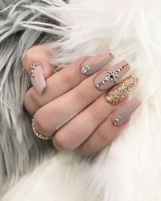 Красивые ногти со стразами - 20Nails