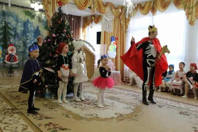 Новогодние костюмы, костюмы на новый год: 2 500 тг. - Одежда для девочек  Астана на Olx