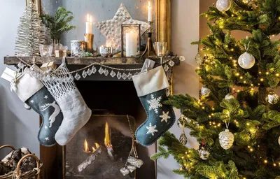 Новогодние украшения для дома: новогодние декорации своими руками, красивое  оформление на фото