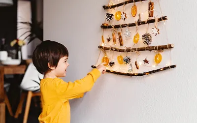 Новогодние украшения для дома из подручных материалов своими руками