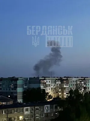 Под Бердянском прогремел взрыв, – возможно попадание в район аэропорта |  Українські Новини