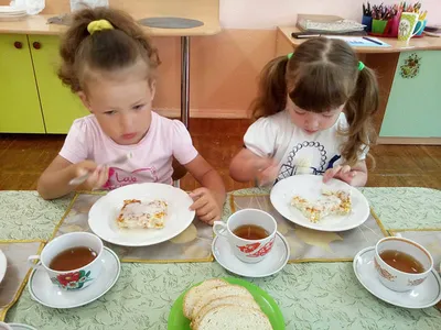 Обед в детском саду# Lunch in Kindergarten - YouTube