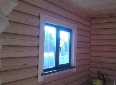 Пластиковые окна в деревянном доме из бруса ламинированные под дерево с  раскладкой - Окна Аттик