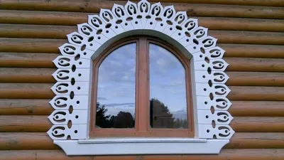 Наличники на окна в деревянном доме: фото, виды обналички