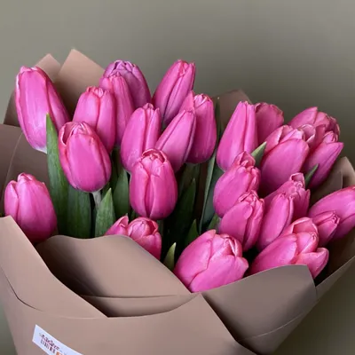 Открытки с днем рождения с тюльпанами - скачайте бесплатно на Davno.ru