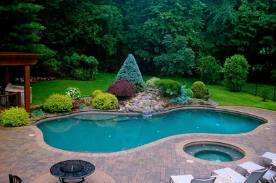 Какой оптимальный размер бассейна в частном доме? Стандартные размеры  бассейнов