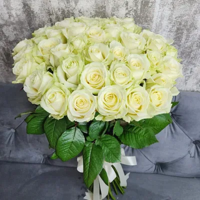 Огромные букеты белых роз (46 фото)
