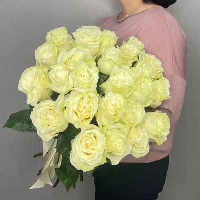 Купить охапку из 21 розовой розы с доставкой в Комсомольске-на-Амуре ❤  Azeriflores.ru — Комсомольск-на-Амуре