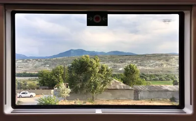 Вид из окна поезда в Австрии Стоковое Фото - изображение насчитывающей  назначение, красивейшее: 171437984
