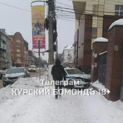 Знаменитый фигурист со скандалом сбежал из СССР. Теперь его силой выгоняют  из дома