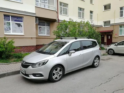 Купить б/у Opel Zafira B Рестайлинг 1.8 AMT (140 л.с.) бензин робот в  Москве: серебристый Опель Зафира B Рестайлинг компактвэн 2012 года на  Авто.ру ID 1120911798