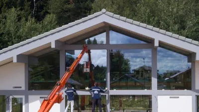 Окна для загородного дома, в коттедж в СПб от производителя - купить окна в  коттедж и частный загородный дом с завода на заказ