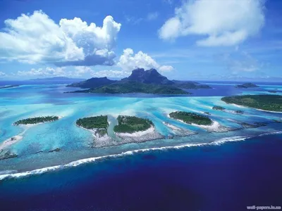 Остров бора-бора стоковое изображение. изображение насчитывающей океан -  168456169