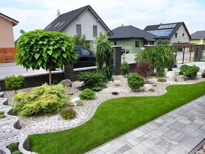 Озеленение двора (200 фото): ландшафтный дизайн частного дома своими руками  от А до Я! Готовые проекты озеленения придомовой территории