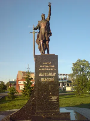 Памятник Александру Невскому (Харьков) — Википедия