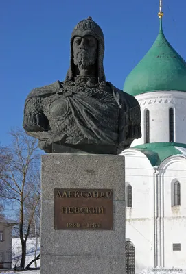 File:Памятник Александру Невскому в Егорьевске.jpg - Wikimedia Commons