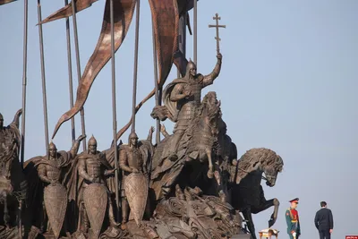 Памятник Александру Невскому в Пскове: открытие и как добраться