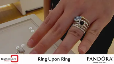 Пандора кольца на руке: фотография высокого разрешения