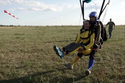 Шаг в небо: как развивается парашютный спорт в Украине (ВИДЕО) - Freedom