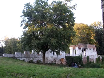 Шукач | Ротонда в парке «Александрия» г.Белая Церковь