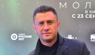 Изображение Павла Прилучного, которое заставляет нас поверить в любовь с первого взгляда