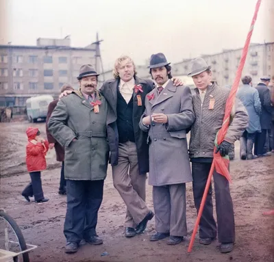 Фотоотчет. Акция «Встречаем Первомай!» (3 фото). Воспитателям детских  садов, школьным учителям и педагогам - Маам.ру