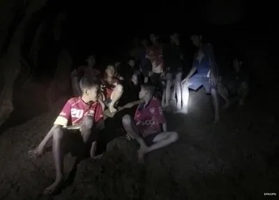 Спасение детей из пещеры в Таиланде: как разворачивалась удивительная  история