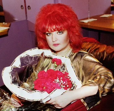 Звезда 90-х певица Анастасия вышла замуж в восьмой раз