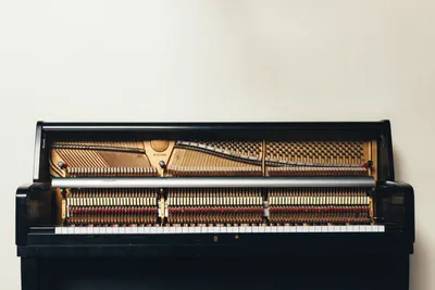 musical keyboard, старое фортепиано картинки, пианино и свечи, красивый зал  фортепиано, фортепиано, пианино картинка винтаж, Свадебное агентство Москва