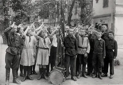 Пионеры Киргизии. Торжественная линейка » FOTO.KG - Проект \"КЫРГЫЗСКИЙ  ФОТОАРХИВ\"