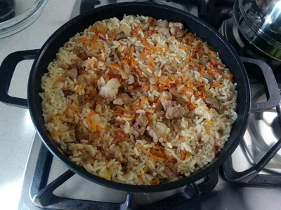 Плов с курицей на сковороде рецепт – Греческая кухня: Основные блюда. «Еда»