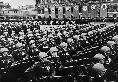 Цветные фото парада Победы в 1945 году - Фотохронограф
