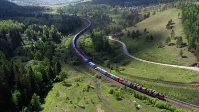 Хороший вопрос. Куда пойти в Петербурге с детьми, которые обожают поезда?