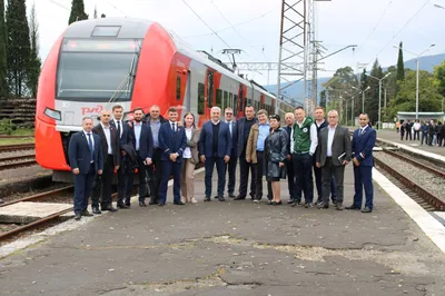 На майские праздники поезд «Ласточка» стал в два раза больше - 53 Новости
