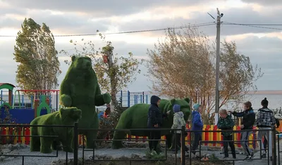 В пос. Сенном открыт новый парк